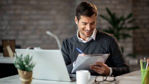 Why Finance Leaders Consider Cflow Over Kissflow for Invoice Approval